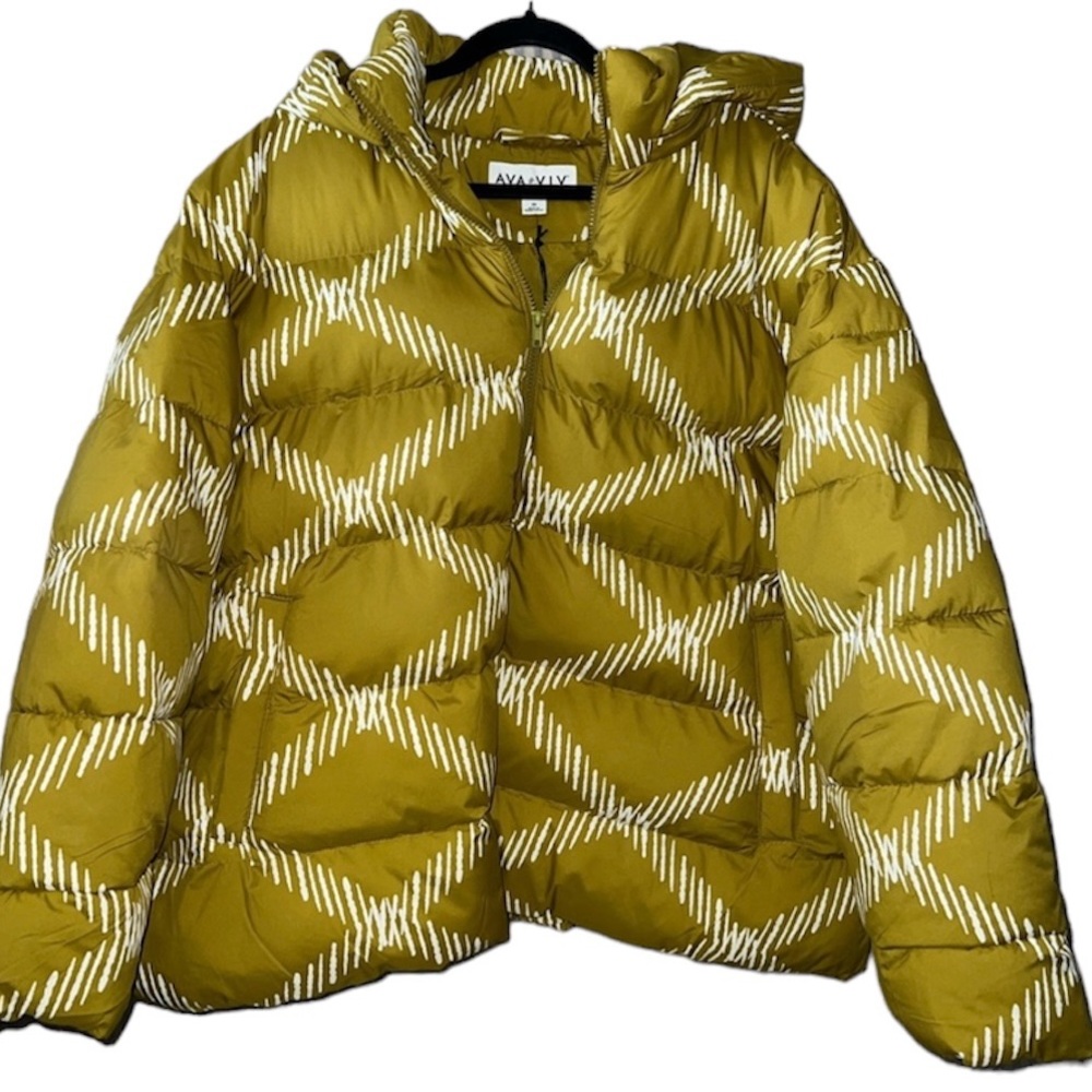 ❄️ NWT! Chartreuse Cross Hatch Puffer Coat - Picture 6 of 7
